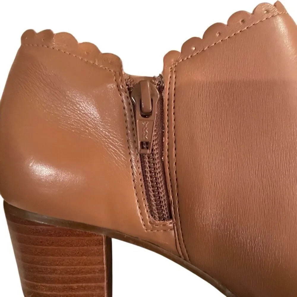 Jack Rogers Womens Marianne Scalloped Edge Booties 7.5M Tan Leather Stacked Heel